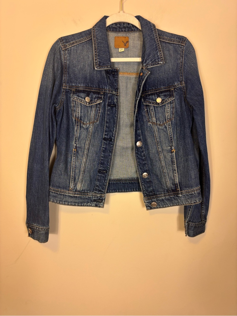 American Eagle Outfitters Medium Blue Denim Jean Jacket Medium